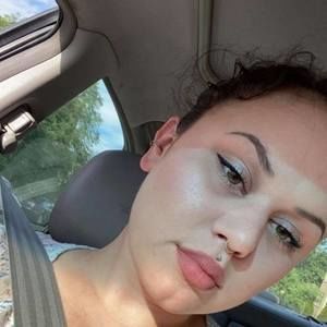 Meet your Posher, Maddy